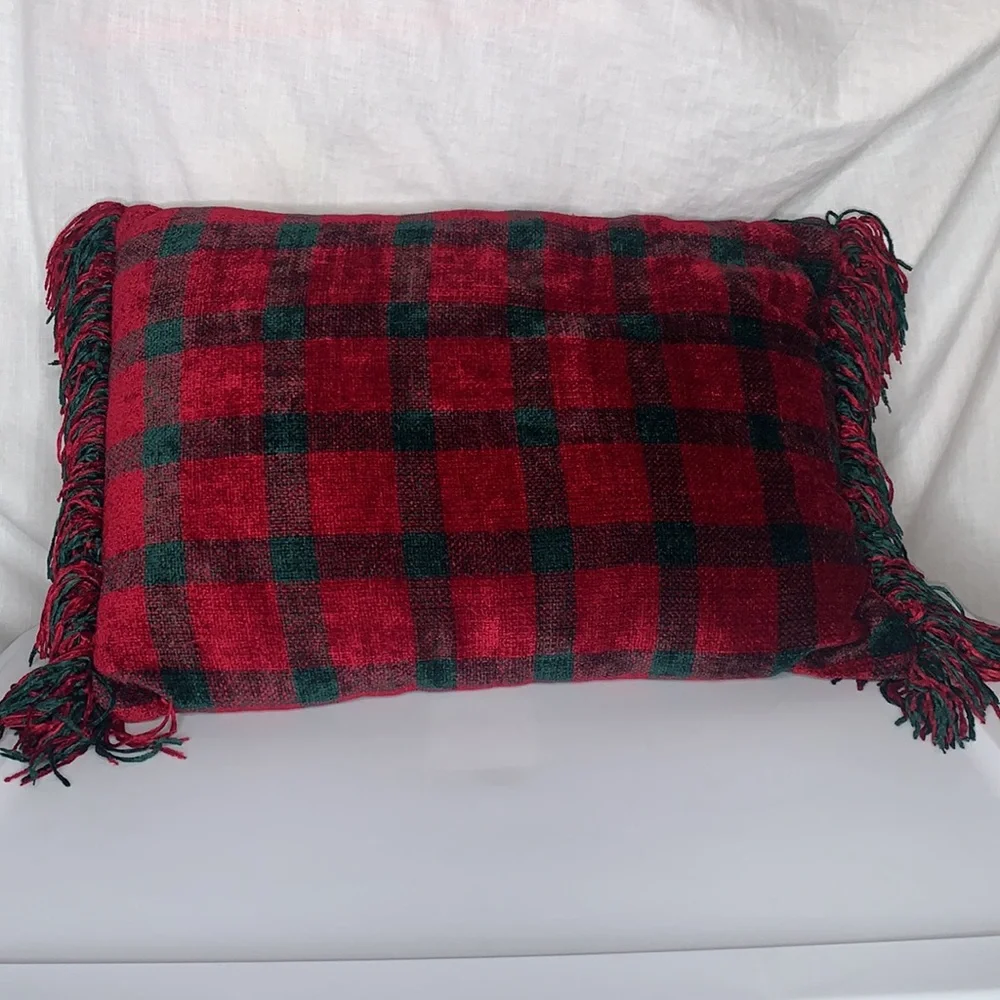Christmas fringed pillow 18x12 very soft